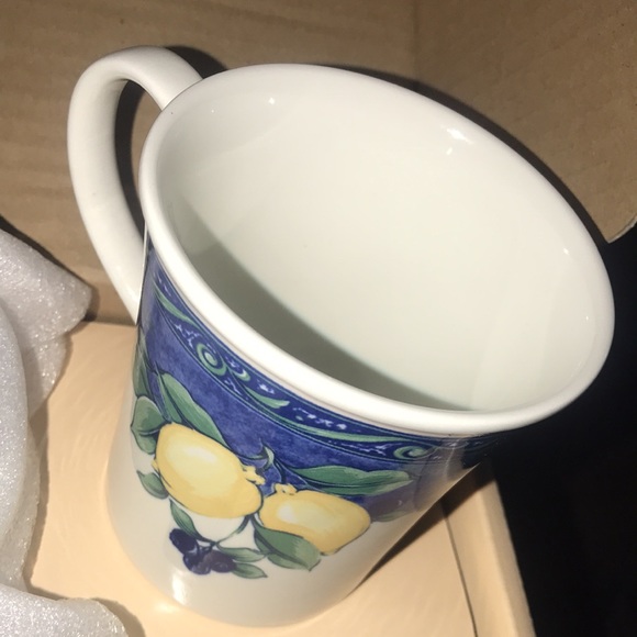 NWT Wedgwood Home Amway 2 Lemon Tree England Mugs - Picture 5 of 10